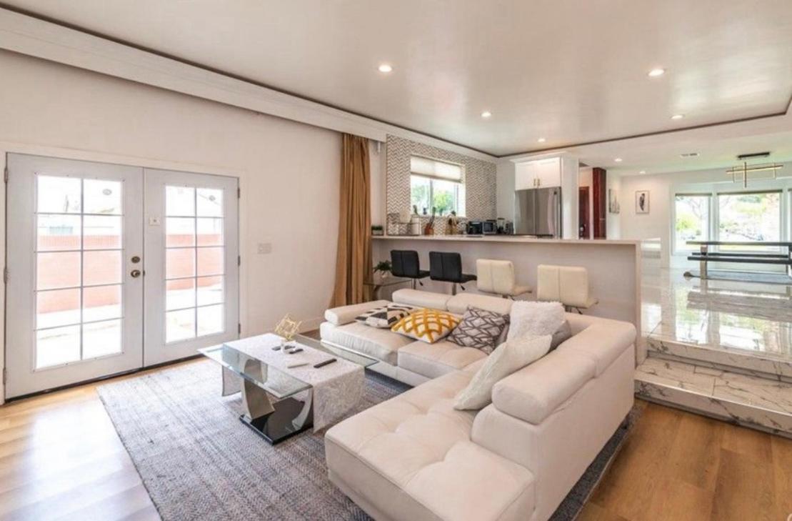 Chic And Secure Private In Modern 6 Homestay Los Angeles